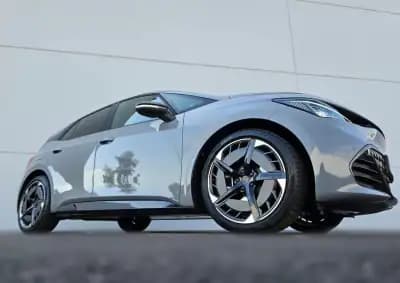 Vendo Cupra Born 2024 - 32400 EUR, 12000 km - AUTO.MOTO.pt