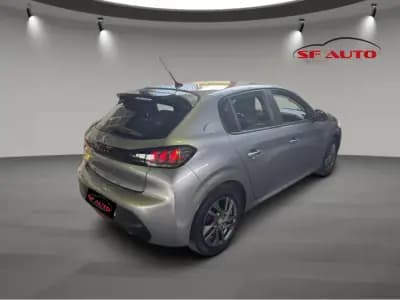 Vendo Peugeot 208 2021 - 14990 EUR, 78479 km - AUTO.MOTO.pt