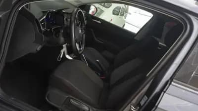 Vendo Volkswagen Taigo 2024 - 20850 EUR, 36000 km - AUTO.MOTO.pt