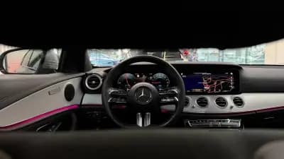 Sell Mercedes-Benz E 300 2023 - 46990 EUR, 63661 km - AUTO.MOTO.pt