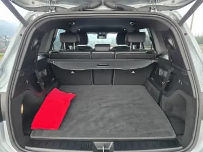 Sell Mercedes-Benz EQB 2025 - 65000 EUR, 20000 km - AUTO.MOTO.pt