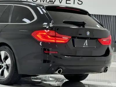 Vendo BMW 520 2018 - 24990 EUR, 153000 km - AUTO.MOTO.pt
