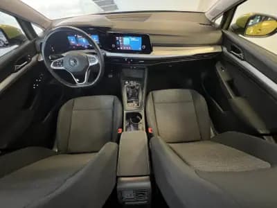 Sell Volkswagen Golf 2021 - 17990 EUR, 50000 km - AUTO.MOTO.pt
