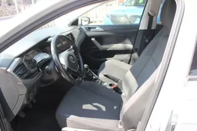 Vendo Volkswagen Polo 2021 - 14990 EUR, 84500 km - AUTO.MOTO.pt