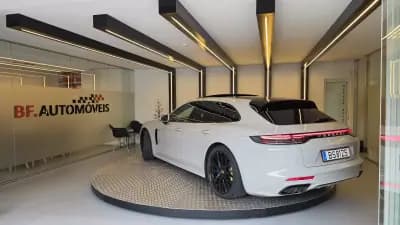 Sell Porsche Panamera Sport Turismo 2024 - 119900 EUR, 45564 km - AUTO.MOTO.pt