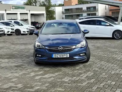 Vendo Opel Astra 2017 - 13000 EUR, 99950 km - AUTO.MOTO.pt