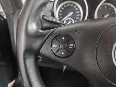 Vendo Mercedes-Benz SLK 200 2010 - 21500 EUR, 79000 km - AUTO.MOTO.pt