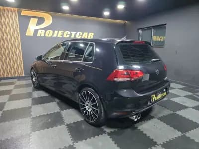 Sell Volkswagen Golf 2013 - 14500 EUR, 180000 km - AUTO.MOTO.pt