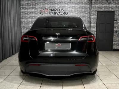 Vendo Tesla Model Y 2022 - 34900 EUR, 77000 km - AUTO.MOTO.pt