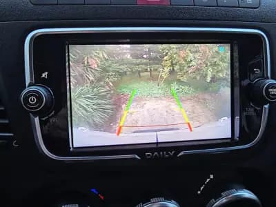 Sell Iveco Daily 2023 - 24999 EUR, 110000 km - AUTO.MOTO.pt