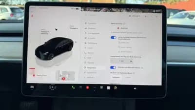 Vendo Tesla Model 3 2022 - 31900 EUR, 57000 km - AUTO.MOTO.pt