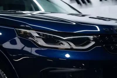 Vendo Land Rover Discovery Sport 2021 - 36950 EUR, 63000 km - AUTO.MOTO.pt