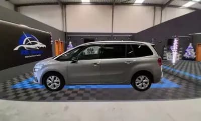 Sell Citroën C4 Spacetourer 2022 - 12990 EUR, 103300 km - AUTO.MOTO.pt