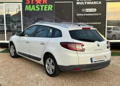 Vendo Renault Mégane 2009 - 5250 EUR, 266113 km - AUTO.MOTO.pt