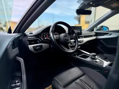 Vendo Audi A5 Sportback 2020 - 32950 EUR, 127000 km - AUTO.MOTO.pt