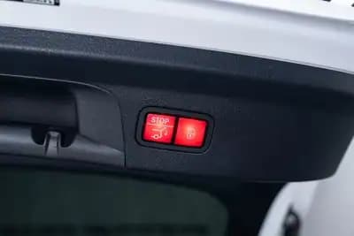 Sell Mercedes-Benz GLE 350 2024 - 94950 EUR, 13000 km - AUTO.MOTO.pt