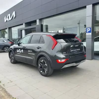 Vendo Kia e-Niro 2023 - 34990 EUR, 23490 km - AUTO.MOTO.pt