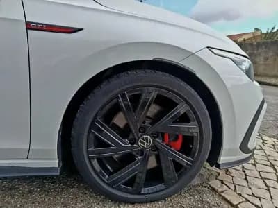 Sell Volkswagen Golf 2022 - 29500 EUR, 149000 km - AUTO.MOTO.pt