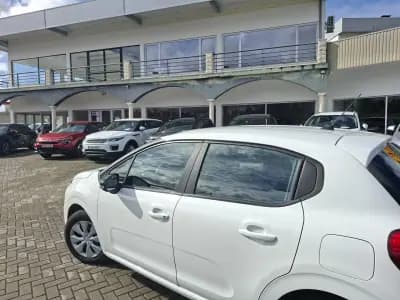 Vendo Citroën C3 2019 - 12000 EUR, 121500 km - AUTO.MOTO.pt