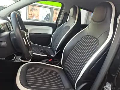 Vendo Renault Twingo 2022 - 12990 EUR, 51026 km - AUTO.MOTO.pt