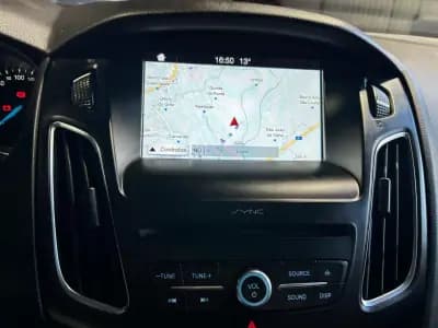 Vendo Ford Focus 2018 - 9900 EUR, 71250 km - AUTO.MOTO.pt