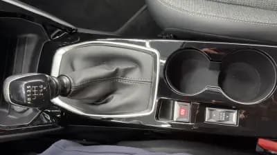 Sell Peugeot 208 2024 - 16900 EUR, 7000 km - AUTO.MOTO.pt