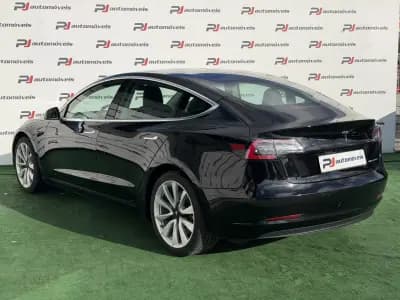 Vendo Tesla Model 3 2020 - 24500 EUR, 137000 km - AUTO.MOTO.pt