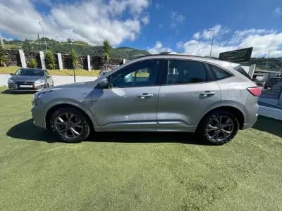 Vendo Ford Kuga 2022 - 24990 EUR, 69179 km - AUTO.MOTO.pt