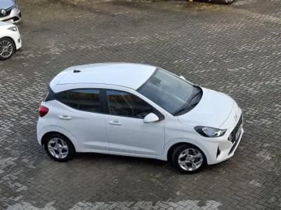 Vendo Hyundai i10 2023 - 14750 EUR, 61600 km - AUTO.MOTO.pt