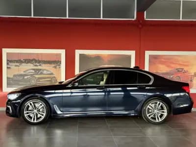 Vendo BMW 730 2017 - 44990 EUR, 79085 km - AUTO.MOTO.pt