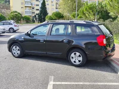 Vendo Dacia Logan MCV 2019 - 8480 EUR, 90100 km - AUTO.MOTO.pt