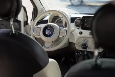 Vendo Fiat 500 2022 - 11990 EUR, 81888 km - AUTO.MOTO.pt