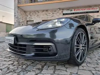 Vendo Porsche Panamera Sport Turismo 2018 - 84990 EUR, 147000 km - AUTO.MOTO.pt