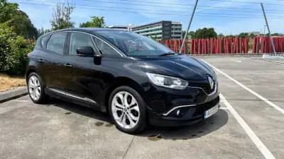 Vendo Renault Scénic 2017 - 12990 EUR, 172302 km - AUTO.MOTO.pt
