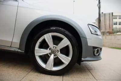 Sell Audi A4 Allroad 2014 - 17990 EUR, 222150 km - AUTO.MOTO.pt