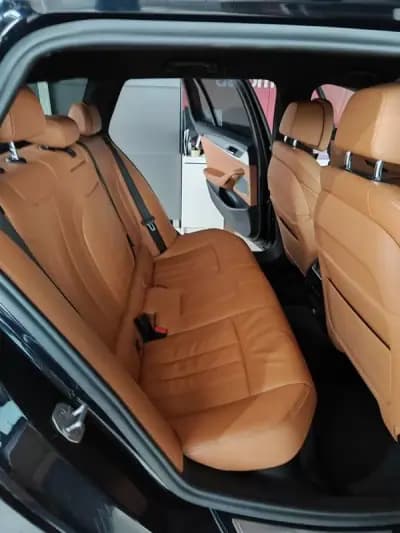 Sell BMW 520 2017 - 27250 EUR, 149150 km - AUTO.MOTO.pt