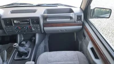 Vendo Land Rover Range Rover 1996 - 35500 EUR, 143108 km - AUTO.MOTO.pt