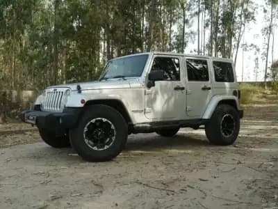 Sell Jeep Wrangler Unlimited 2013 - 46500 EUR, 154453 km - AUTO.MOTO.pt
