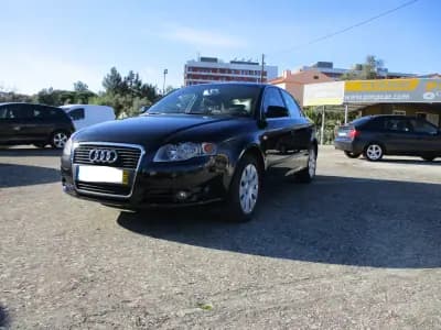 Vendo Audi A4 2005 - 5900 EUR, 290000 km - AUTO.MOTO.pt