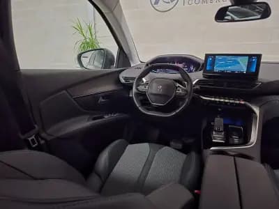 Sell Peugeot 5008 2021 - 22450 EUR, 42414 km - AUTO.MOTO.pt