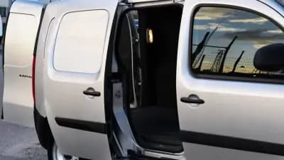 Vendo Mercedes-Benz Citan 2019 - 16500 EUR, 160000 km - AUTO.MOTO.pt