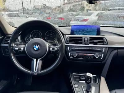 Vendo BMW 320 2013 - 19999 EUR, 190000 km - AUTO.MOTO.pt