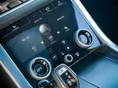 Sell Land Rover Range Rover Sport 2018 - 44999 EUR, 99000 km - AUTO.MOTO.pt