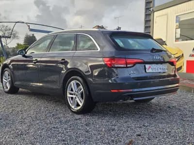 Vendo Audi A4 Avant 2018 - 22800 EUR, 104924 km - AUTO.MOTO.pt