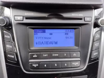 Sell Hyundai i30 2012 - 7250 EUR, 260000 km - AUTO.MOTO.pt