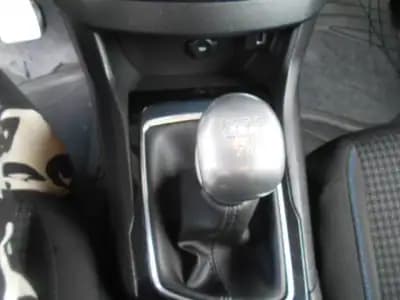 Vendo Peugeot 308 SW 2019 - 13900 EUR, 120232 km - AUTO.MOTO.pt