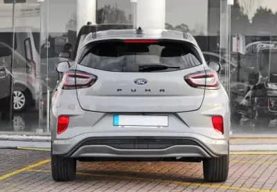 Vendo Ford Puma 2024 - 23900 EUR, 18150 km - AUTO.MOTO.pt