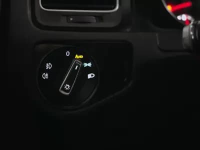 Vendo Volkswagen Golf 2015 - 22990 EUR, 173306 km - AUTO.MOTO.pt