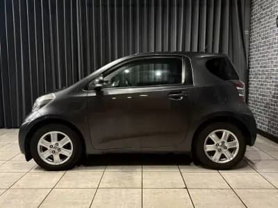 Vendo Toyota iQ 2010 - 7990 EUR, 180000 km - AUTO.MOTO.pt