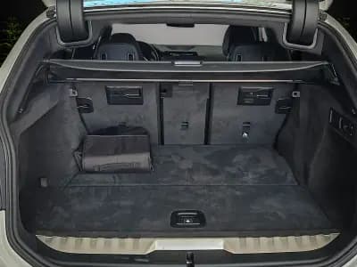 Sell BMW 330 2021 - 35000 EUR, 85000 km - AUTO.MOTO.pt